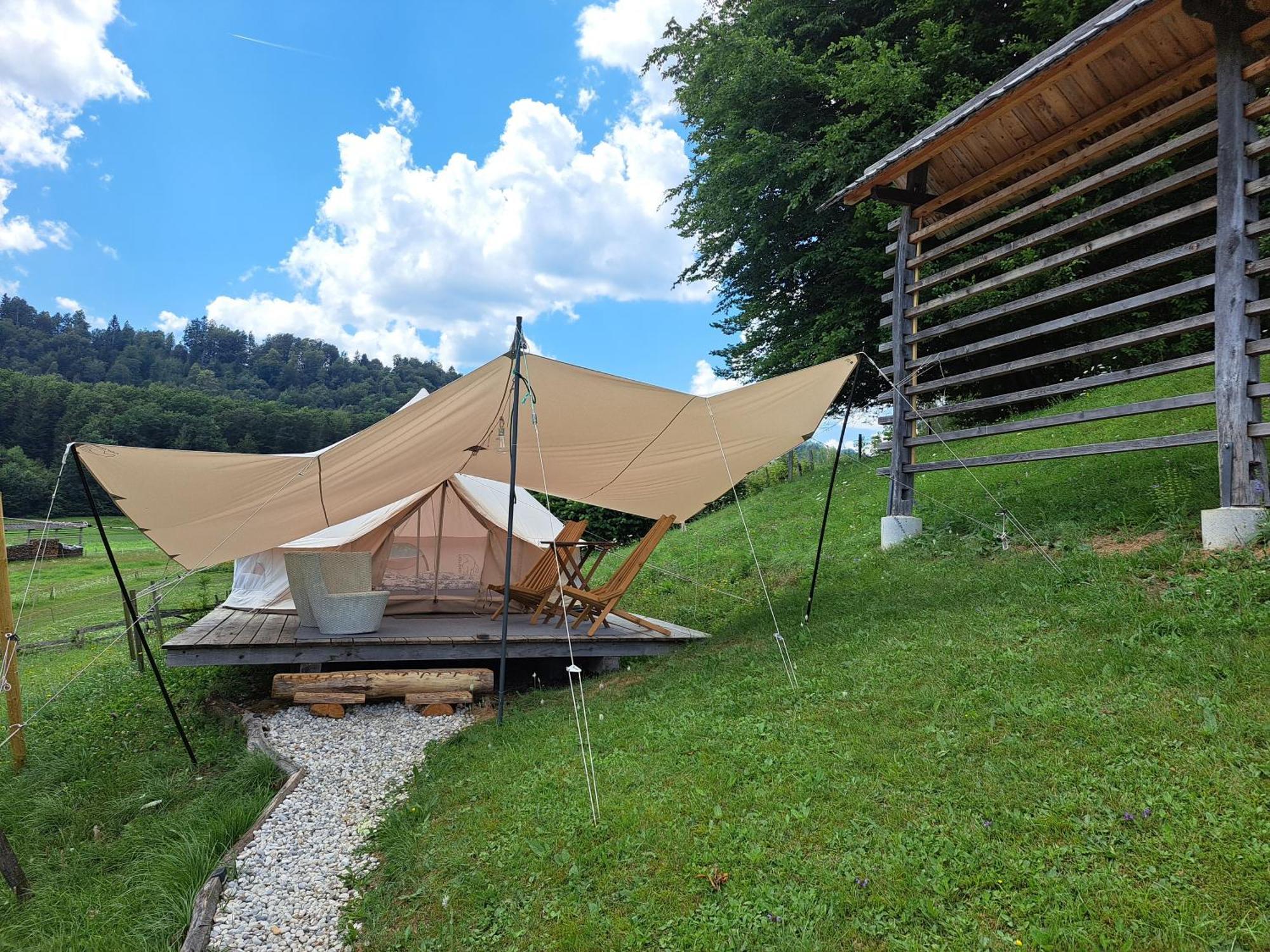 הוילה רדובליצ'ה Puzman Farm Glamping מראה חיצוני תמונה